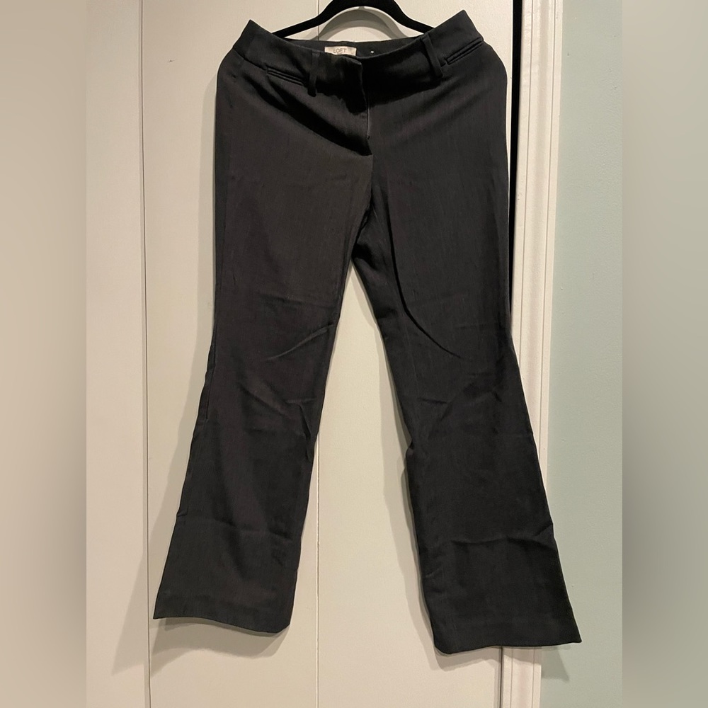 Loft dark gray curvy fit boot cut dress pants. Size 2P